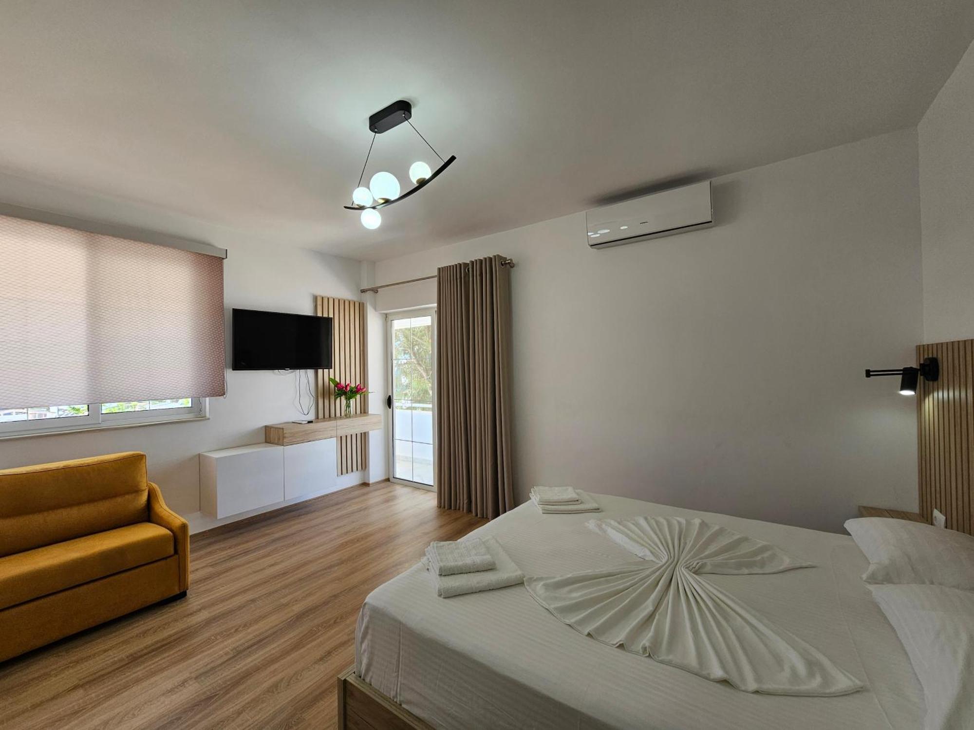 City Center Gjordeni Apartments Ksamil Luaran gambar